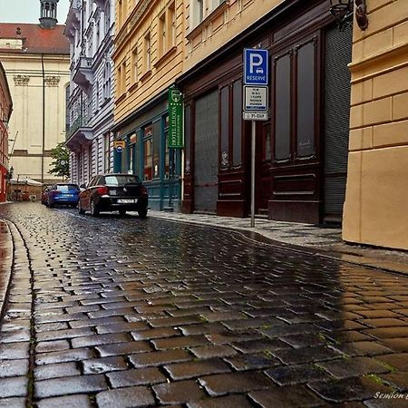 Apart Near The Charles Bridge 프라하 외부 사진